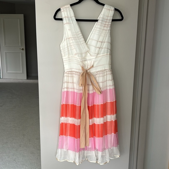 Nougat London 100% Silk Dress, Size 1 - Picture 3 of 9